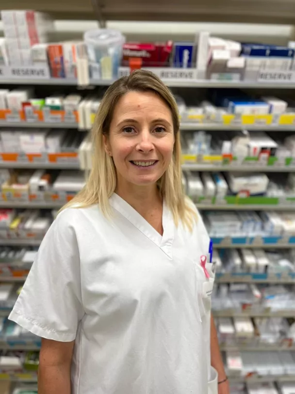 Portrait Anne-Lise SANTALUCIA - pharmacien